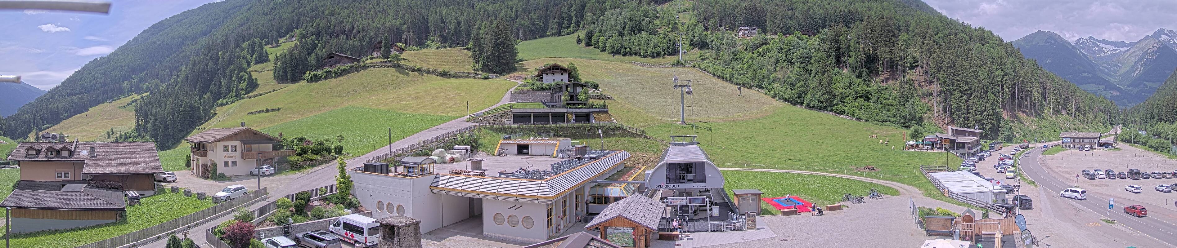 Archived image Webcam base station Speikboden gondola, South Tyrol