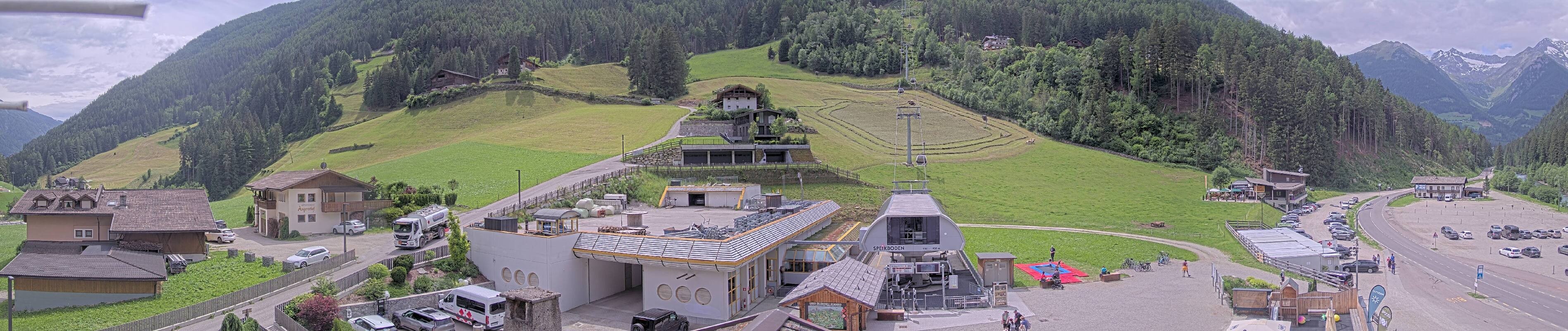Archived image Webcam base station Speikboden gondola, South Tyrol