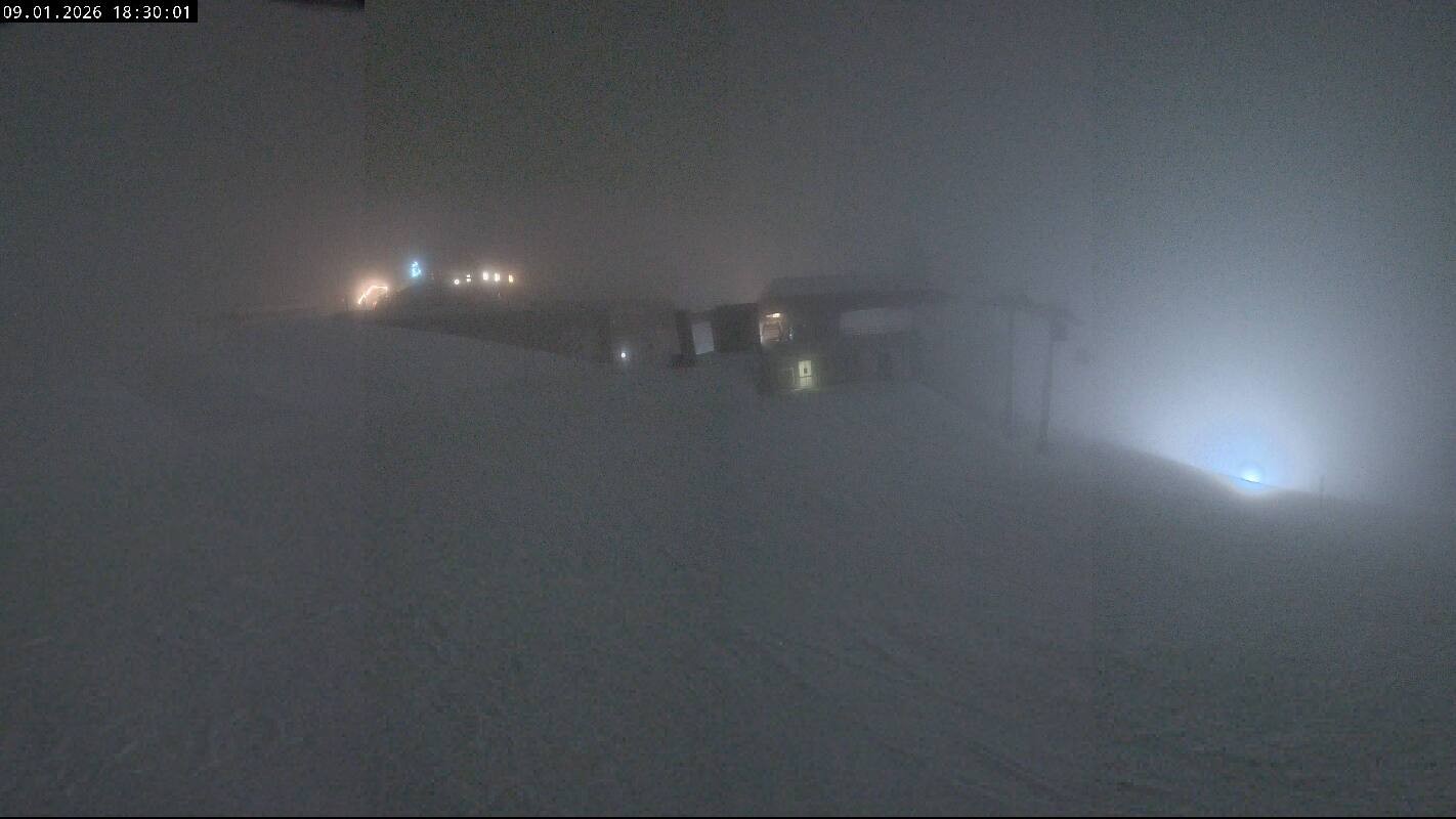 Archiv Foto Webcam Ladurns Gondelbahn Bergstation