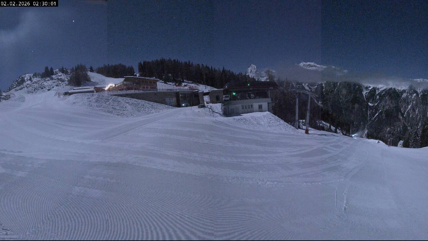 Archiv Foto Webcam Ladurns Gondelbahn Bergstation