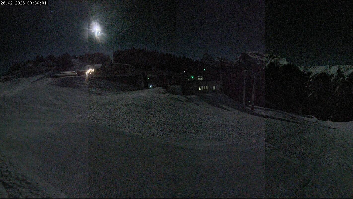 Archiv Foto Webcam Ladurns Gondelbahn Bergstation