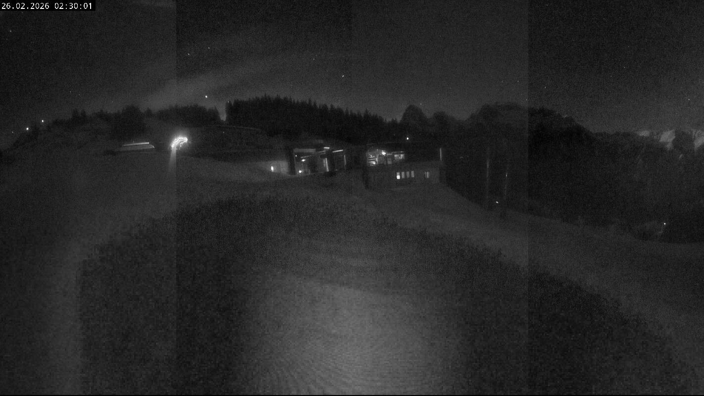 Archiv Foto Webcam Ladurns Gondelbahn Bergstation