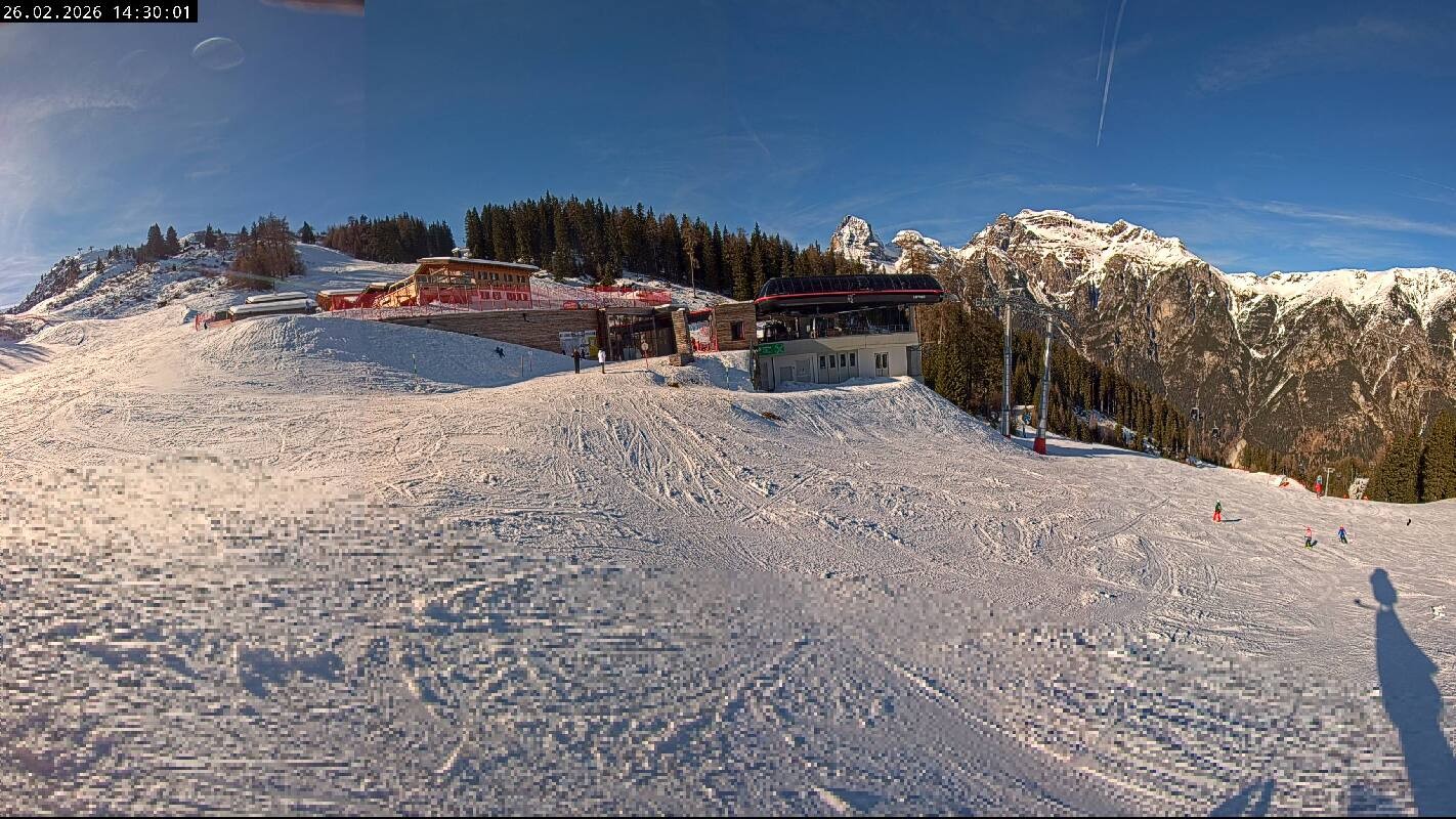 Archived image Webcam Top Station Ladurns gondola