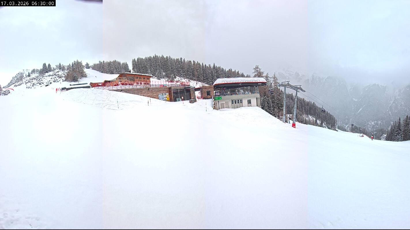 Archived image Webcam Top Station Ladurns gondola