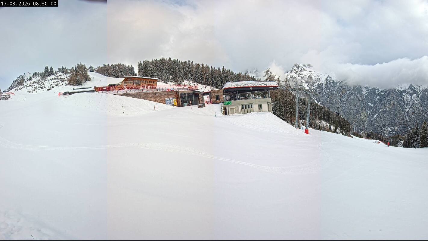 Archived image Webcam Top Station Ladurns gondola