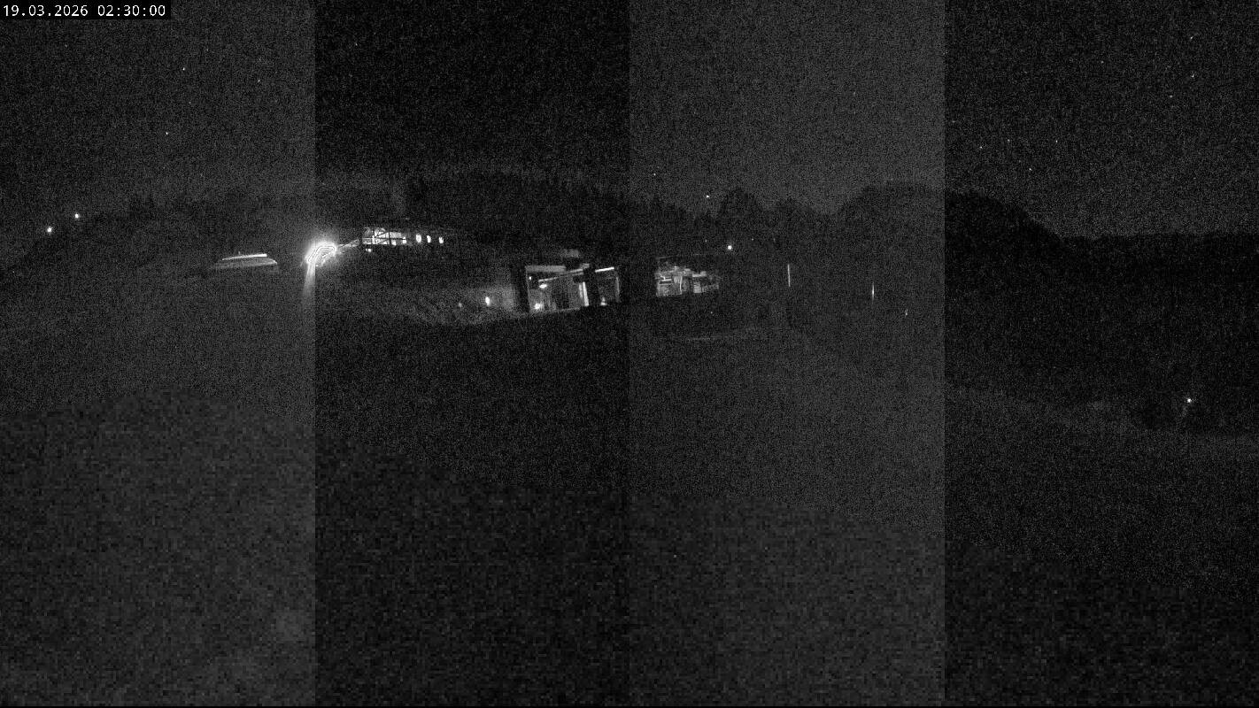 Archiv Foto Webcam Ladurns Gondelbahn Bergstation