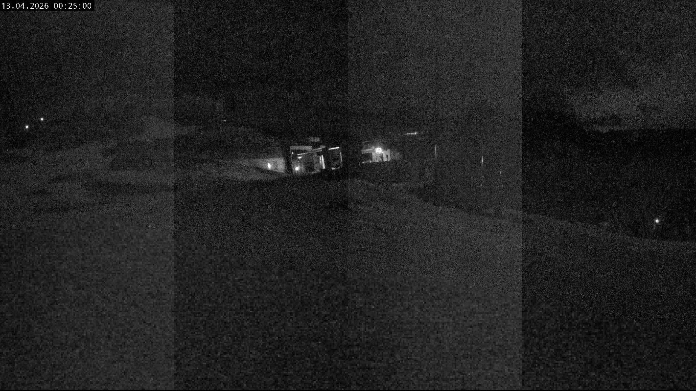 Archiv Foto Webcam Ladurns Gondelbahn Bergstation