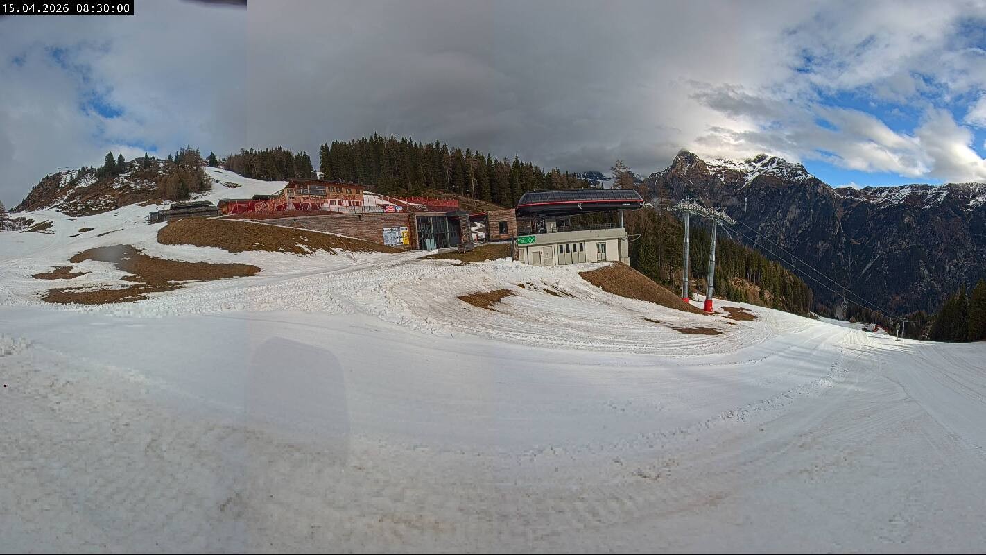 Archived image Webcam Top Station Ladurns gondola