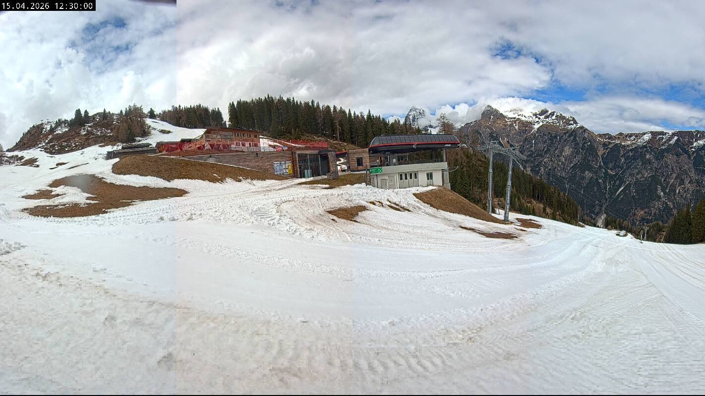 Archived image Webcam Top Station Ladurns gondola