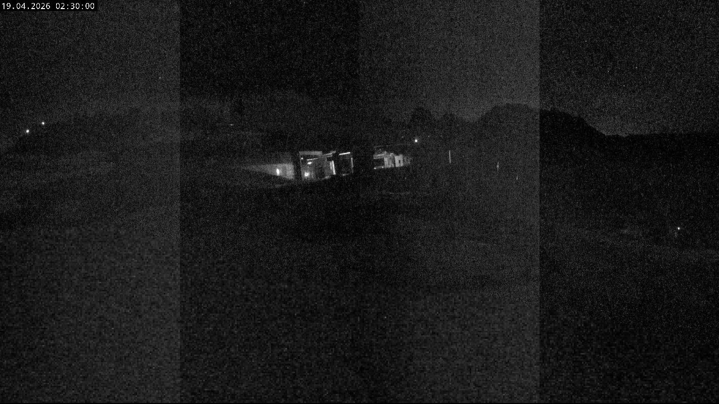 Archiv Foto Webcam Ladurns Gondelbahn Bergstation