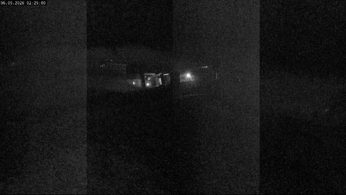 Archiv Foto Webcam Ladurns Gondelbahn Bergstation