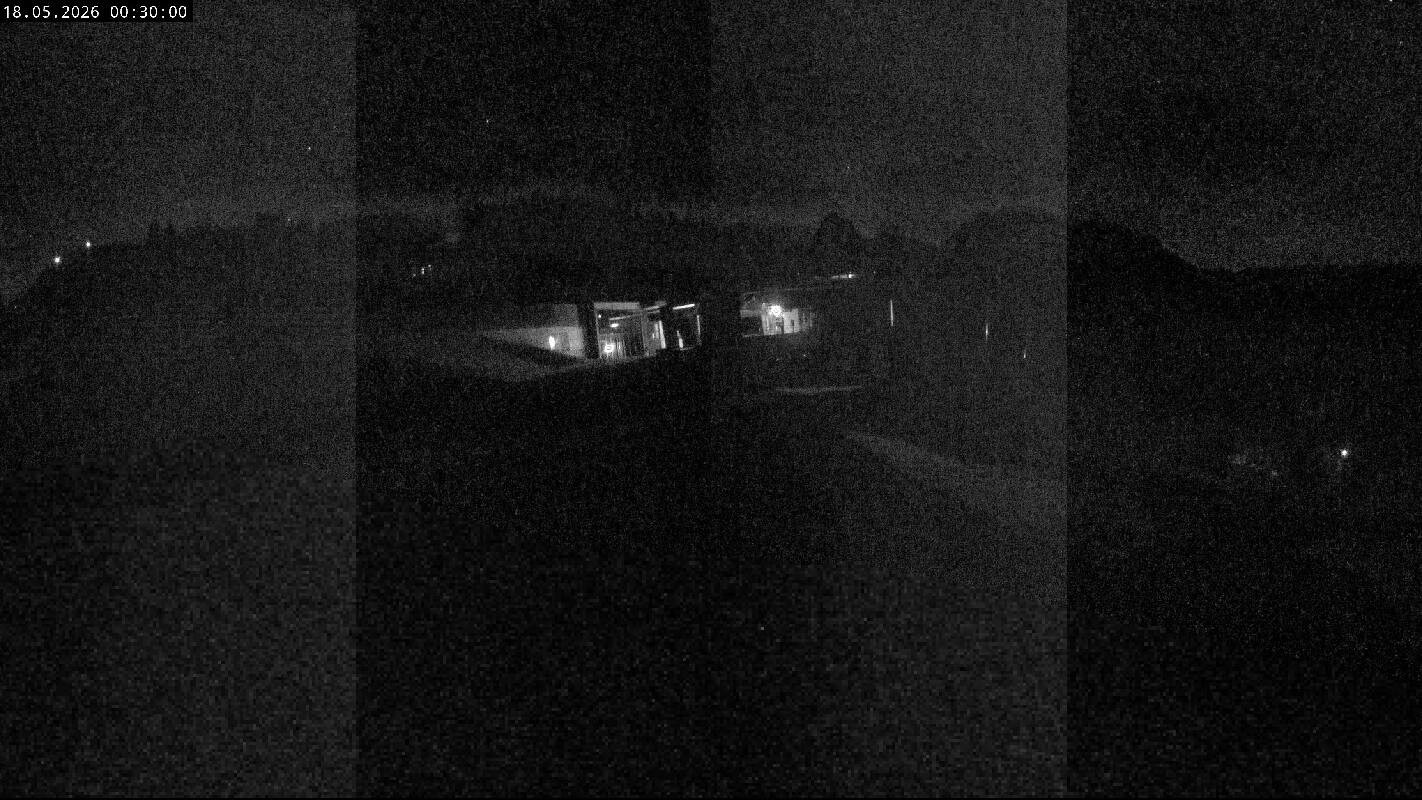 Archiv Foto Webcam Ladurns Gondelbahn Bergstation