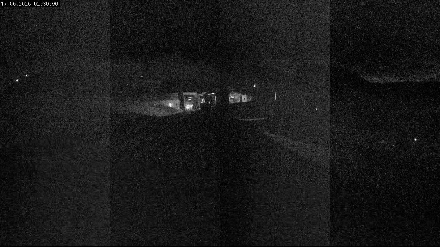 Archiv Foto Webcam Ladurns Gondelbahn Bergstation