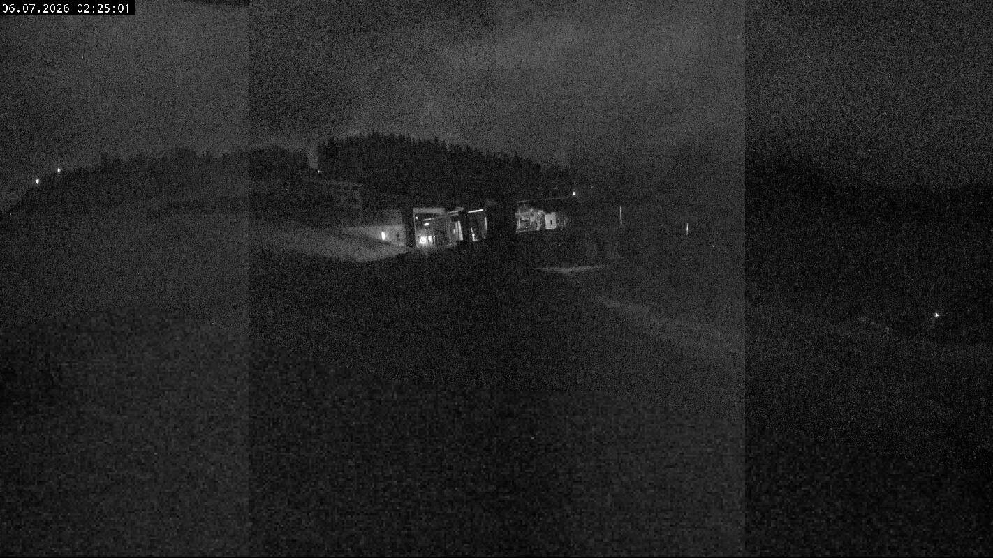 Archiv Foto Webcam Ladurns Gondelbahn Bergstation
