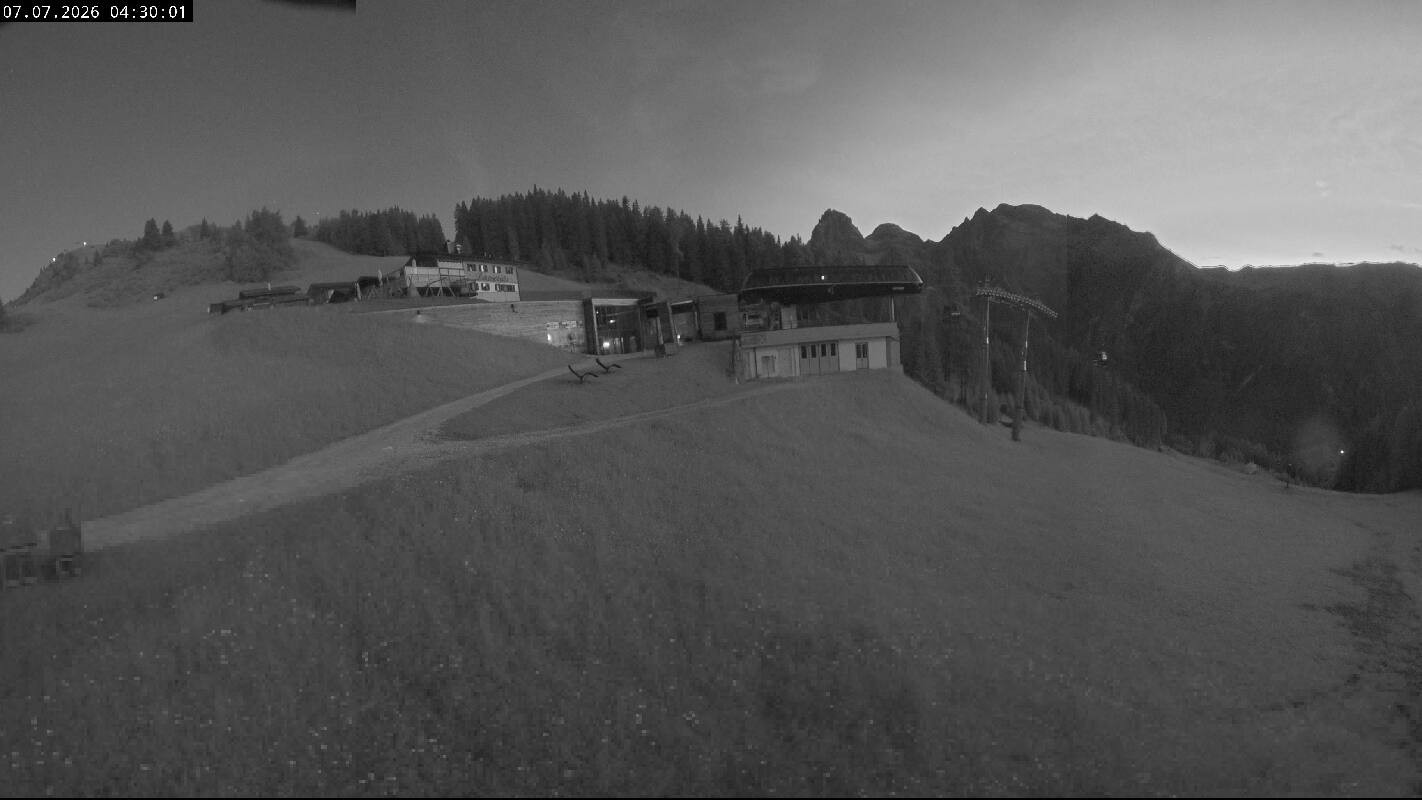 Archived image Webcam Top Station Ladurns gondola