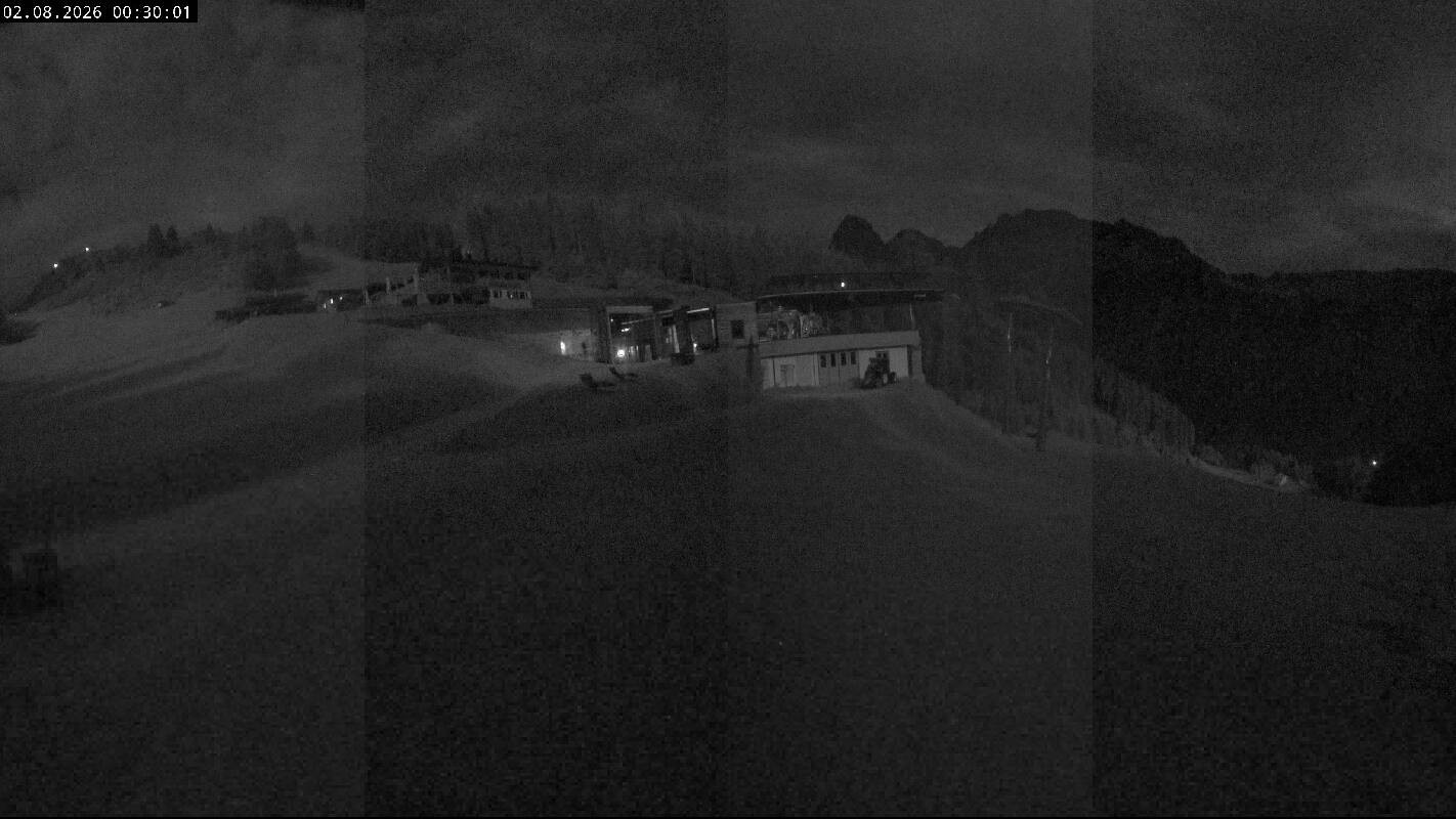 Archiv Foto Webcam Ladurns Gondelbahn Bergstation