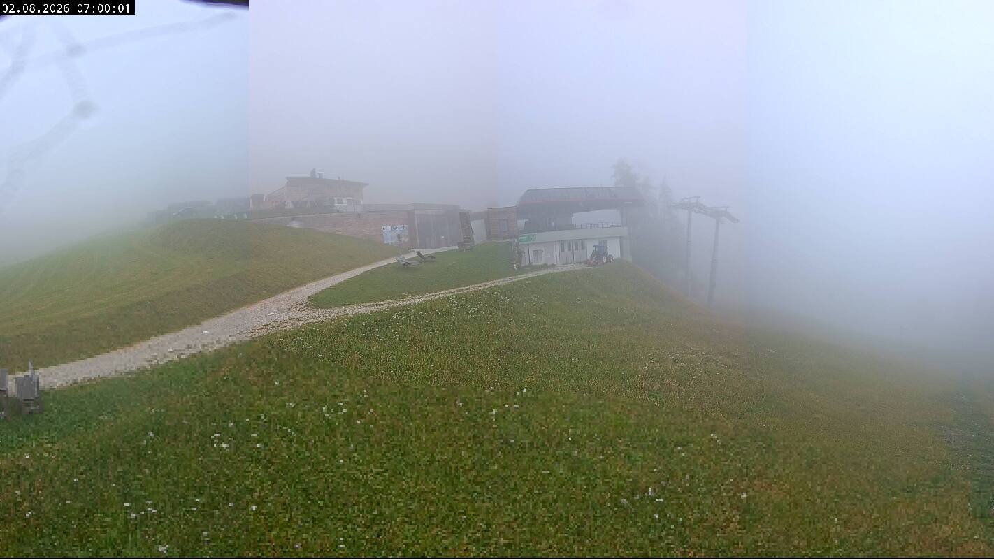 Archiv Foto Webcam Ladurns Gondelbahn Bergstation