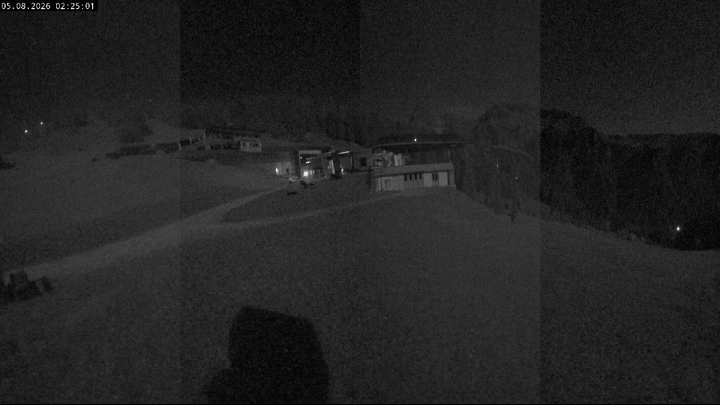 Archiv Foto Webcam Ladurns Gondelbahn Bergstation