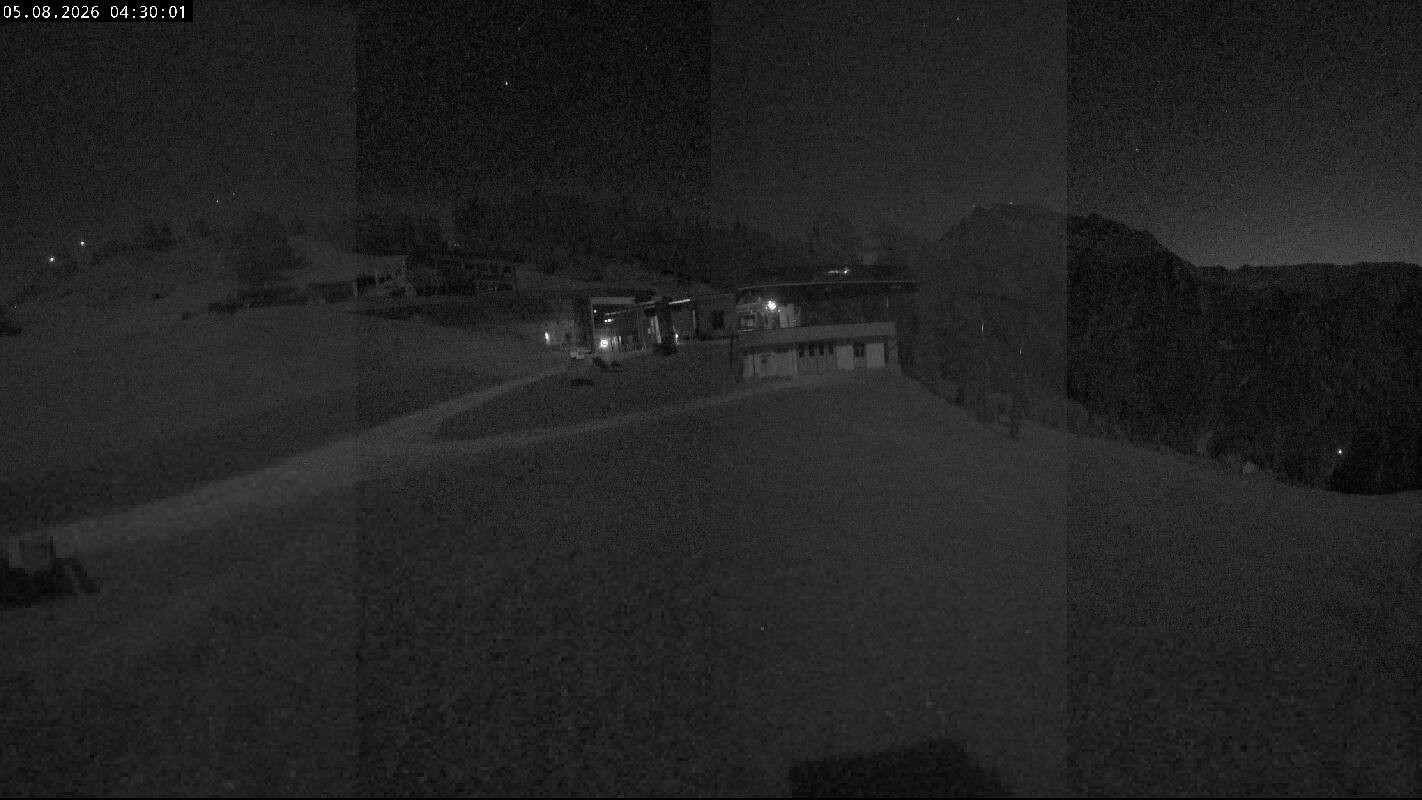 Archiv Foto Webcam Ladurns Gondelbahn Bergstation