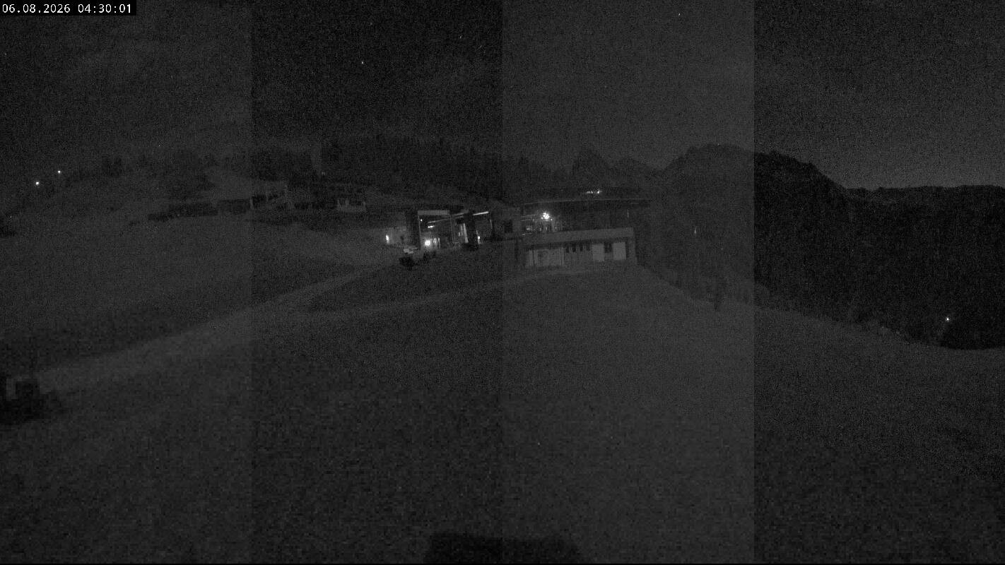 Archiv Foto Webcam Ladurns Gondelbahn Bergstation