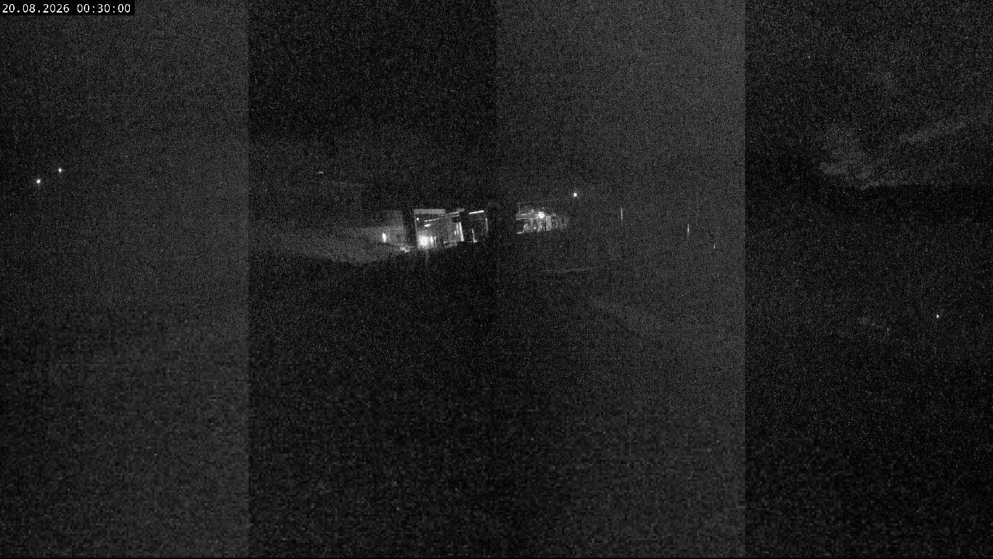 Archiv Foto Webcam Ladurns Gondelbahn Bergstation