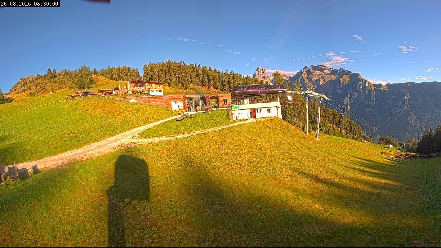 Archived image Webcam Top Station Ladurns gondola