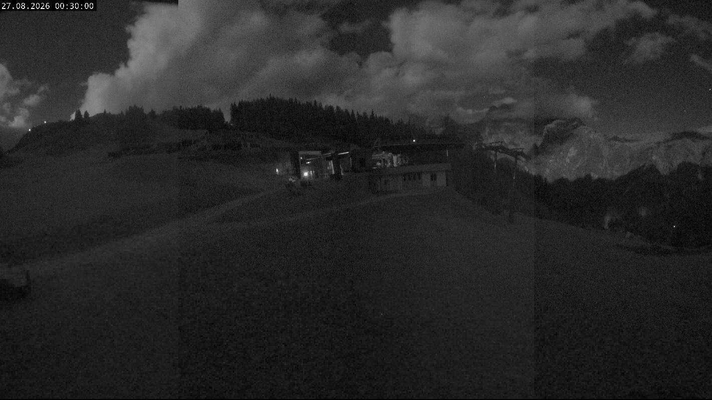 Archiv Foto Webcam Ladurns Gondelbahn Bergstation