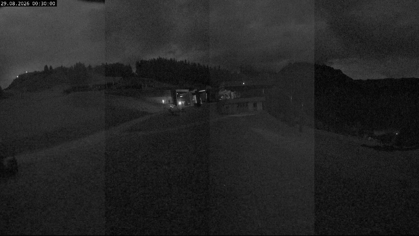 Archiv Foto Webcam Ladurns Gondelbahn Bergstation