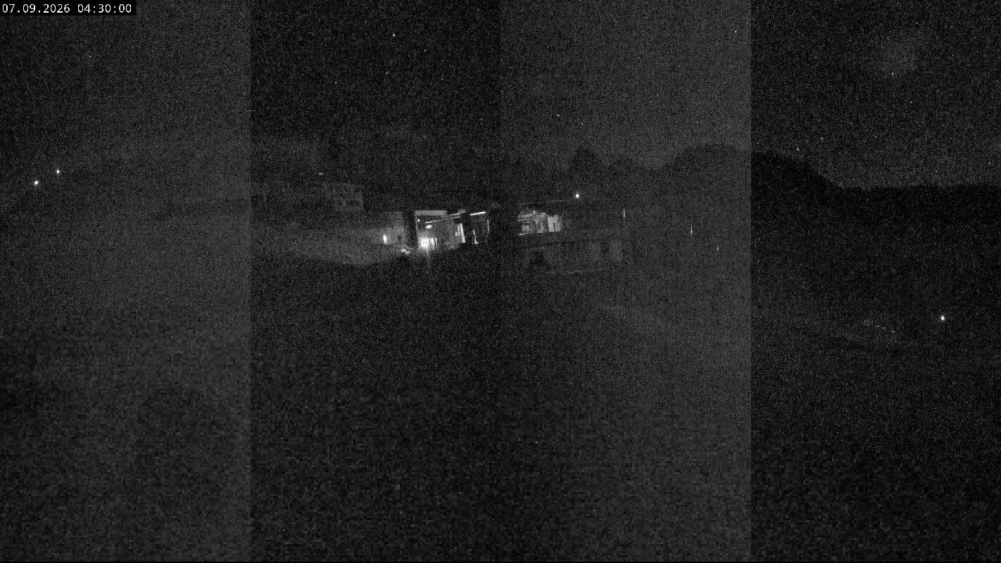 Archiv Foto Webcam Ladurns Gondelbahn Bergstation