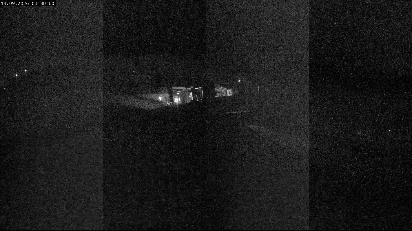 Archiv Foto Webcam Ladurns Gondelbahn Bergstation