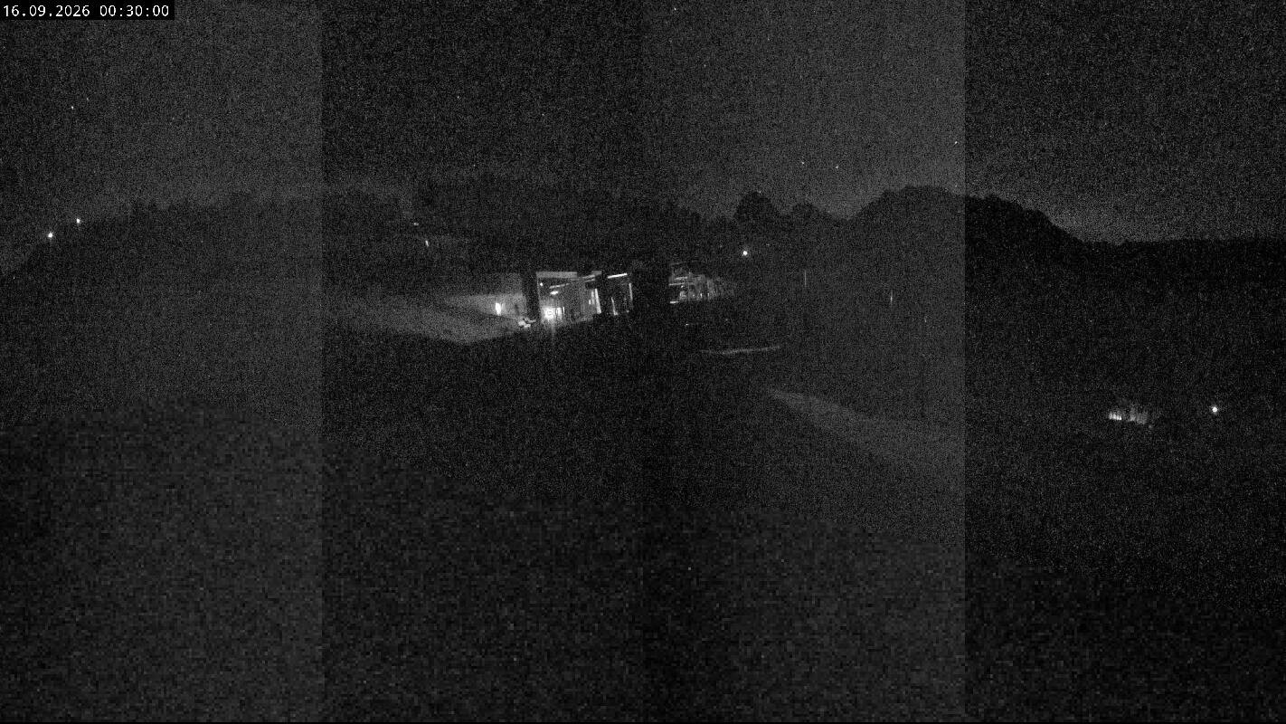 Archiv Foto Webcam Ladurns Gondelbahn Bergstation