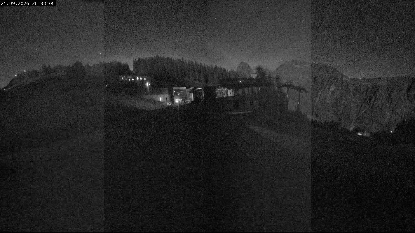 Archived image Webcam Top Station Ladurns gondola