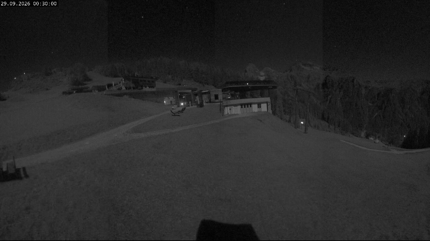 Archived image Webcam Top Station Ladurns gondola