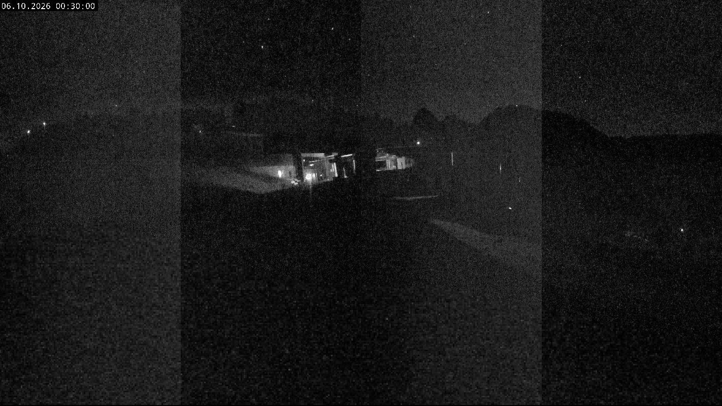 Archiv Foto Webcam Ladurns Gondelbahn Bergstation