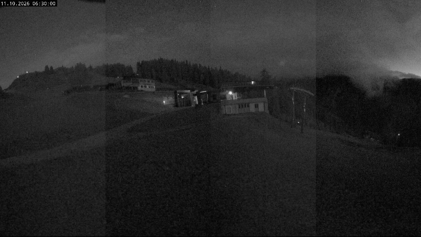 Archived image Webcam Top Station Ladurns gondola