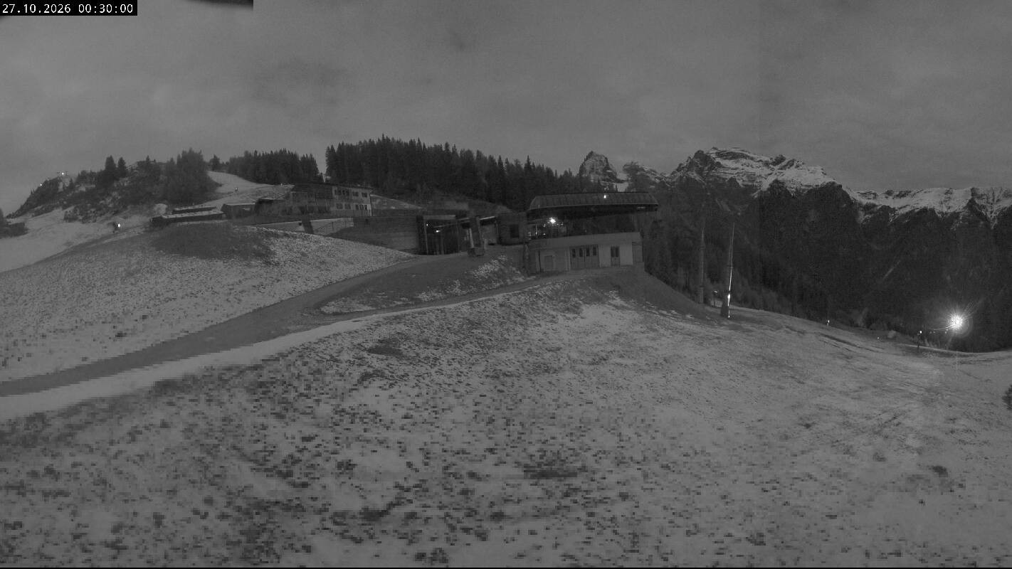 Archiv Foto Webcam Ladurns Gondelbahn Bergstation