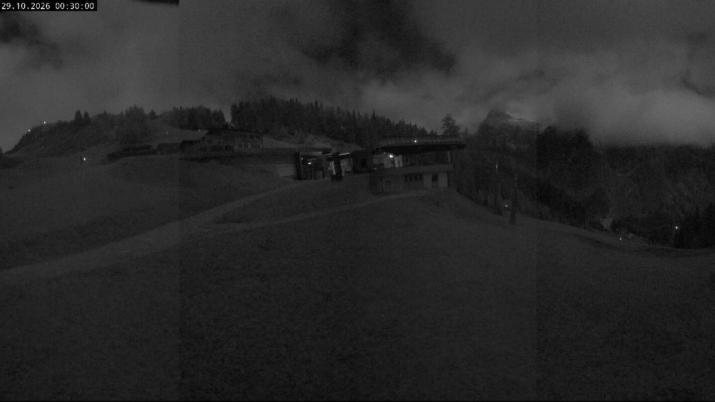 Archiv Foto Webcam Ladurns Gondelbahn Bergstation