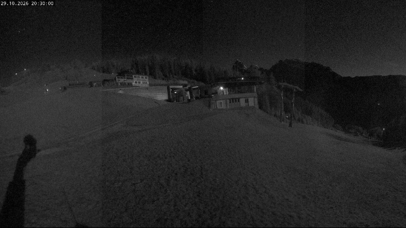 Archiv Foto Webcam Ladurns Gondelbahn Bergstation