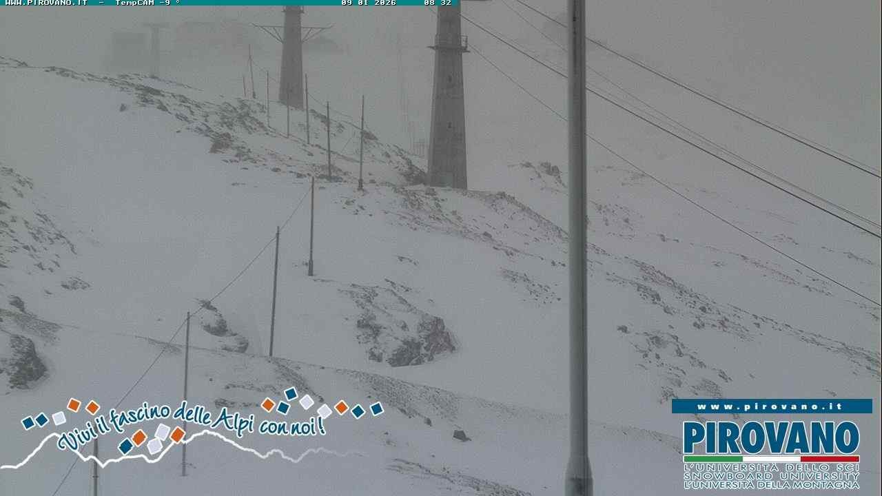 Archiv Foto Webcam Stilfser Joch: Blick auf die Gondel