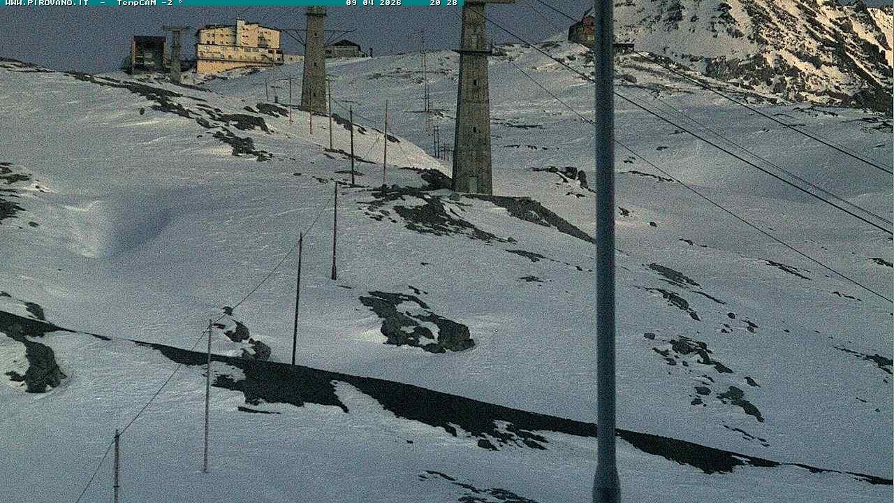 Archiv Foto Webcam Stilfser Joch: Blick auf die Gondel