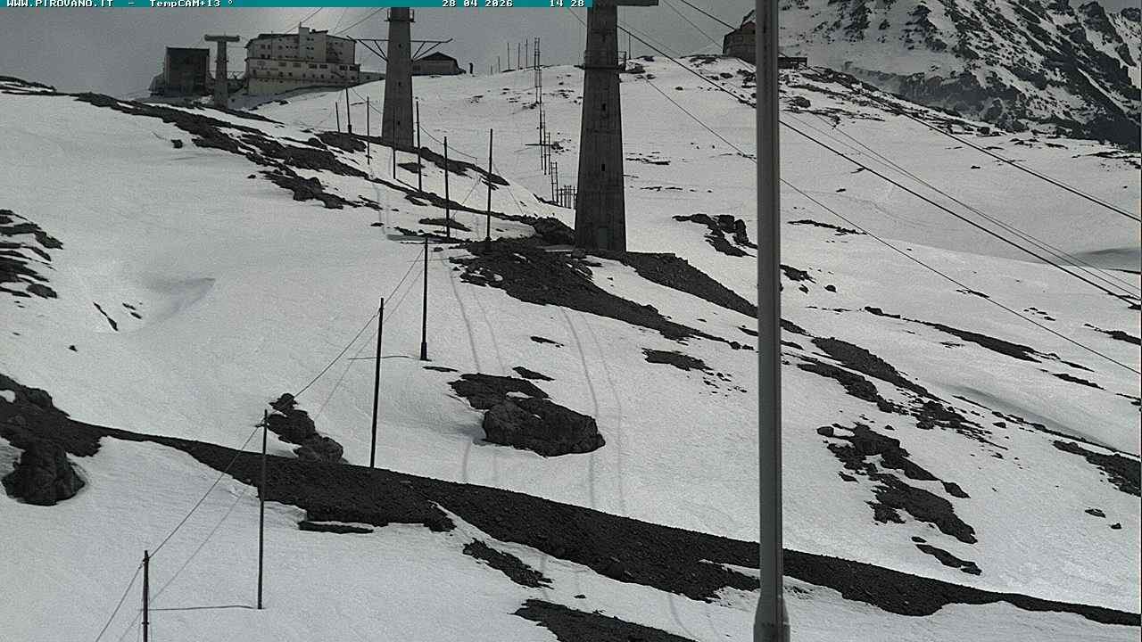 Archiv Foto Webcam Stilfser Joch: Blick auf die Gondel