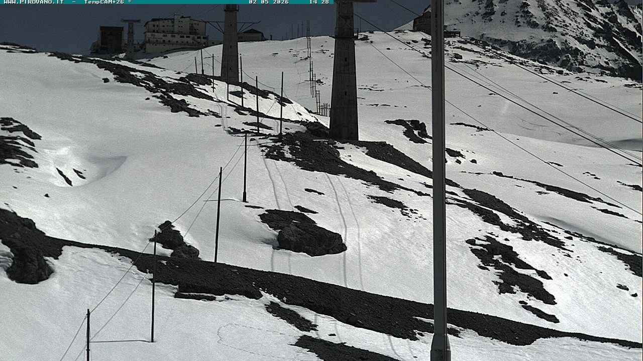 Archiv Foto Webcam Stilfser Joch: Blick auf die Gondel