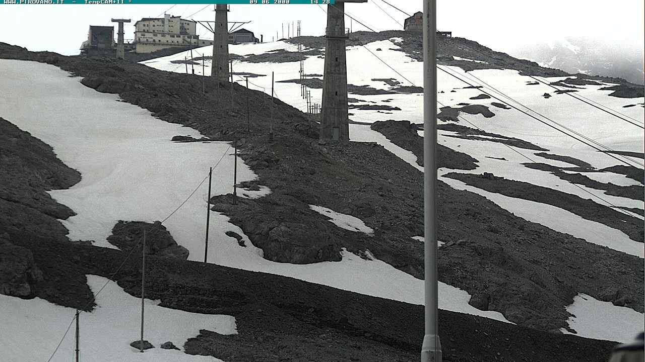 Archiv Foto Webcam Stilfser Joch: Blick auf die Gondel