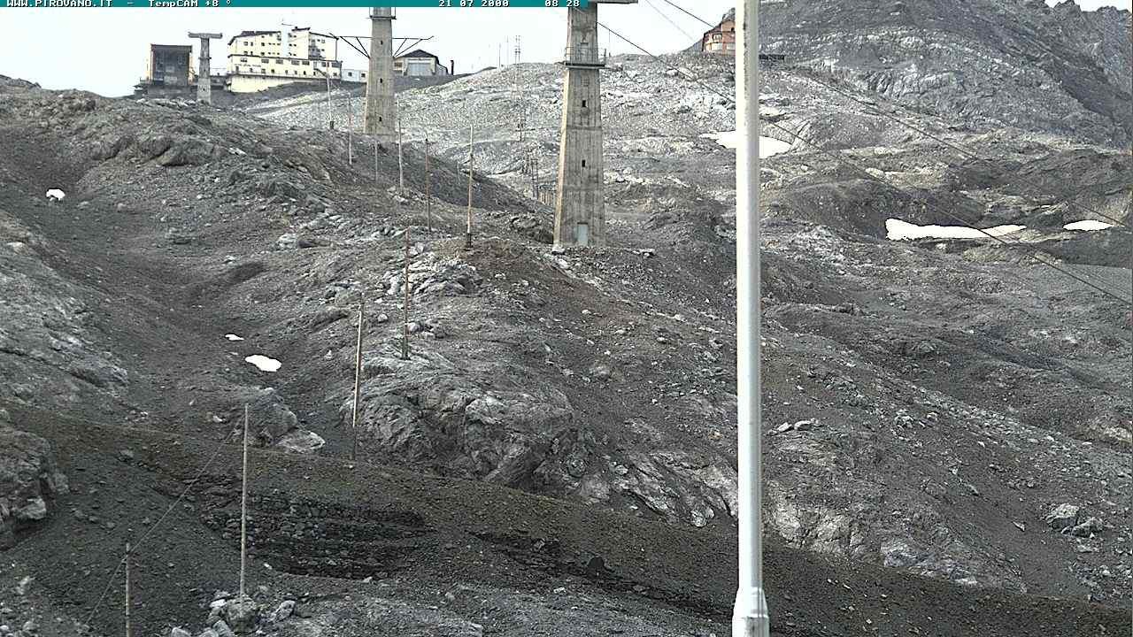 Archived image Webcam Stilfser Joch: View Gondola