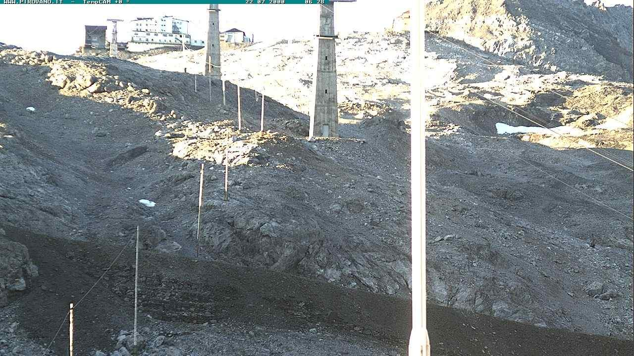 Archiv Foto Webcam Stilfser Joch: Blick auf die Gondel