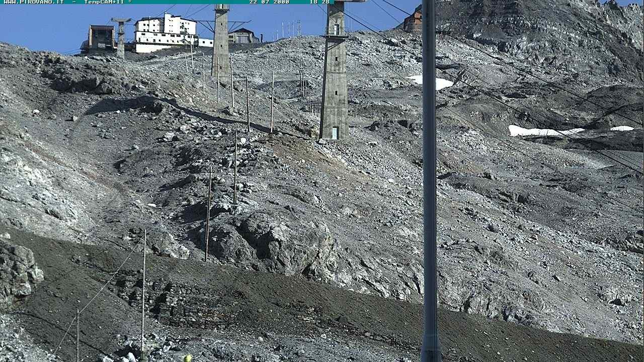 Archiv Foto Webcam Stilfser Joch: Blick auf die Gondel