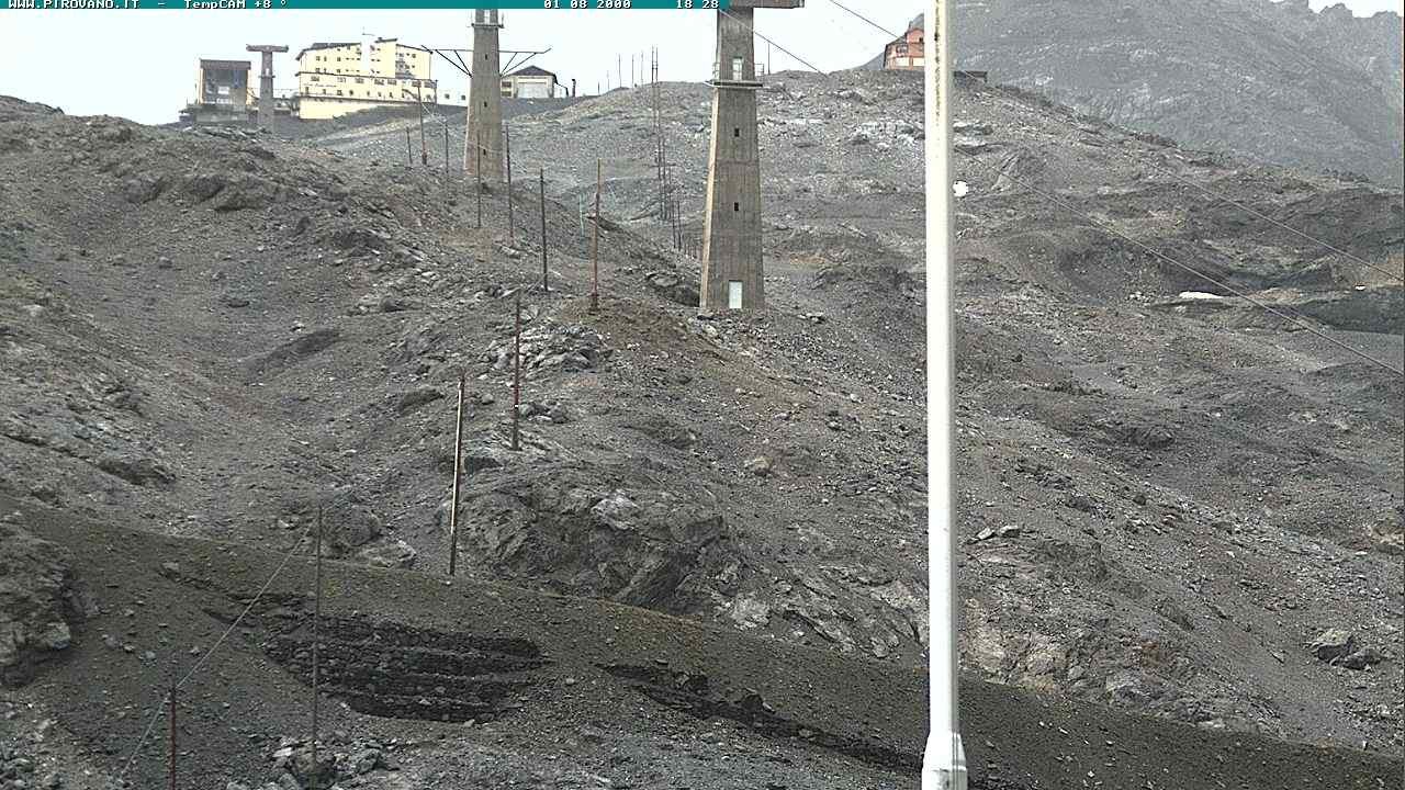 Archiv Foto Webcam Stilfser Joch: Blick auf die Gondel