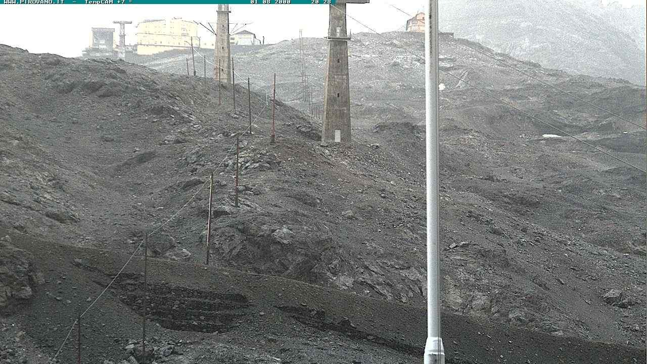 Archiv Foto Webcam Stilfser Joch: Blick auf die Gondel