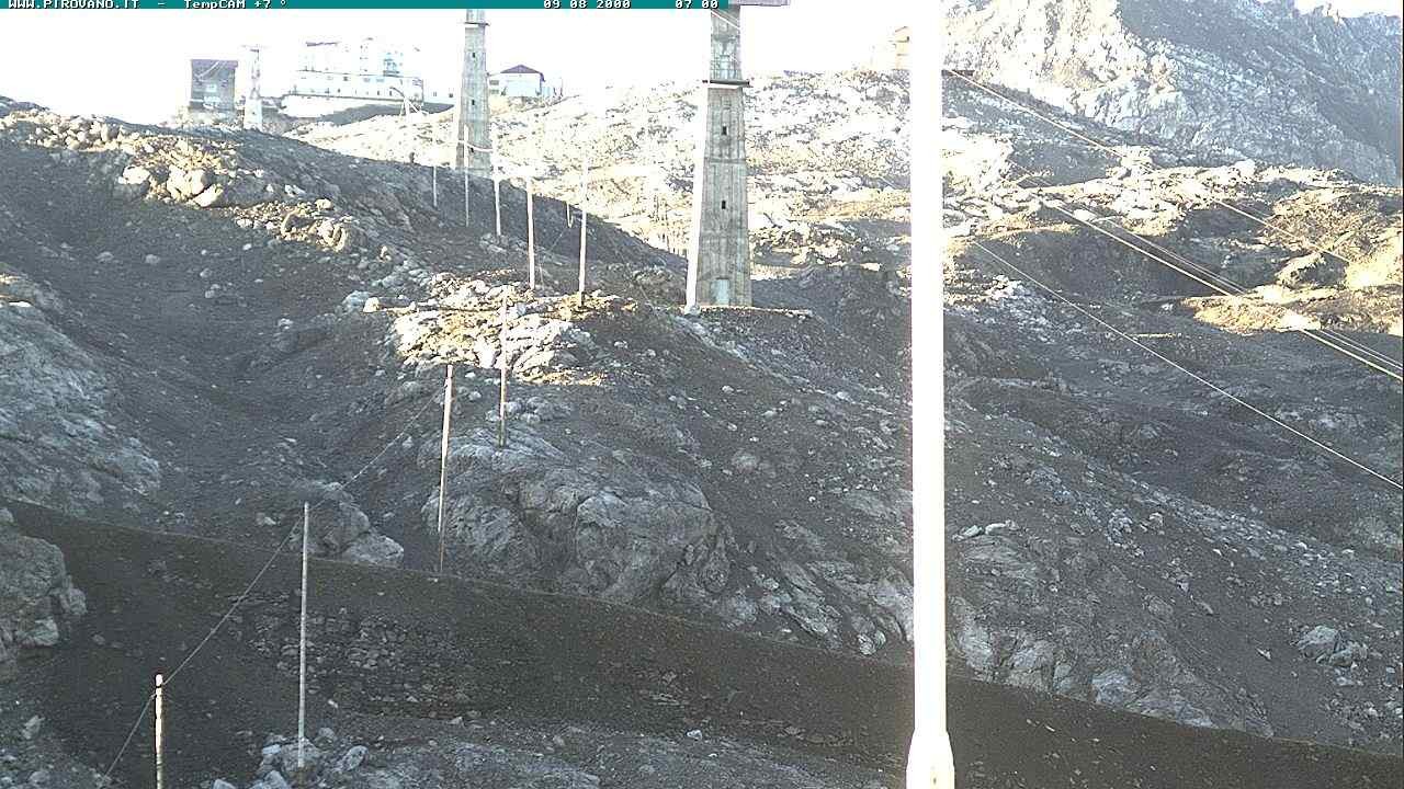 Archiv Foto Webcam Stilfser Joch: Blick auf die Gondel