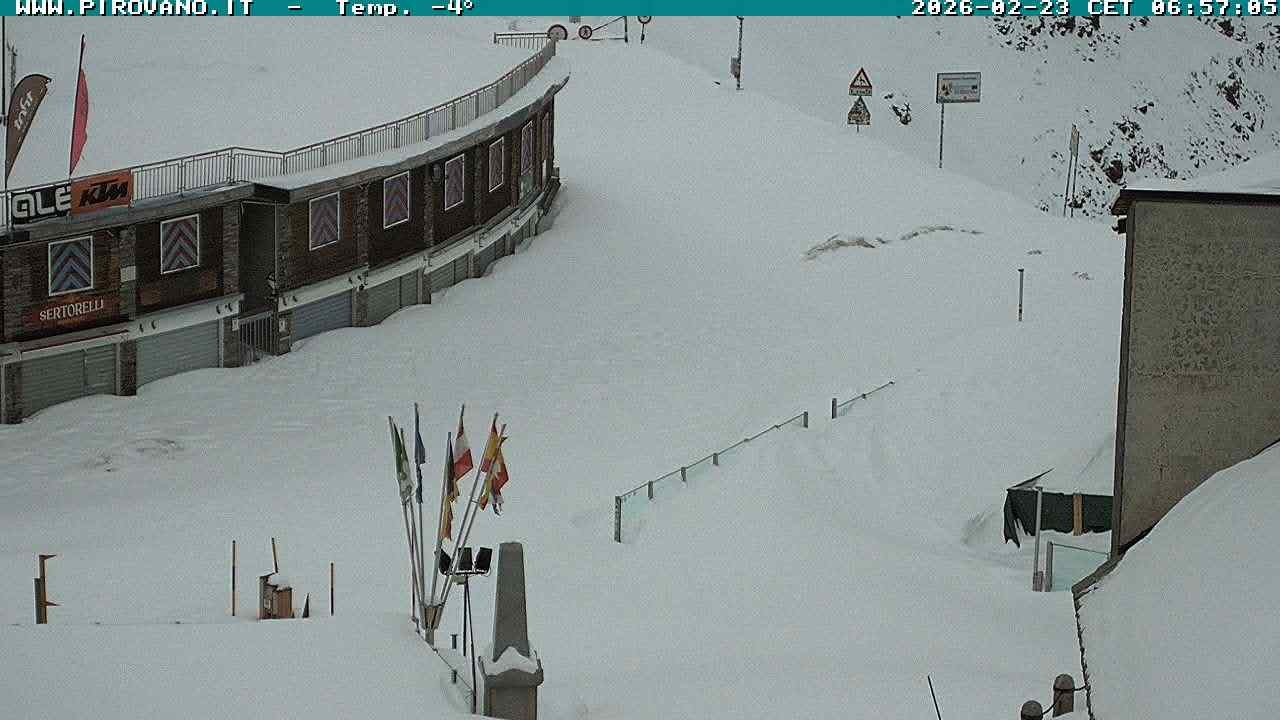 Archiv Foto Webcam Stilfserjoch: Passübergang